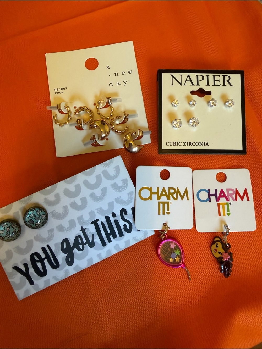 Earrings and charms set